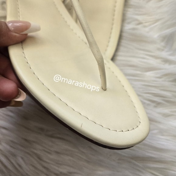 Reformation Thea T-strap Flat Sandal - Picture 4 of 9